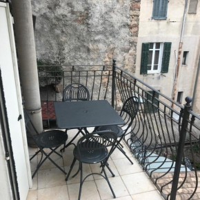  Frères Suquet Sea Cannes  Канны